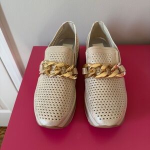Dolce Vita Jhenee Perforated Sneakers - Light Gold Nubuck 7.5 NWT
